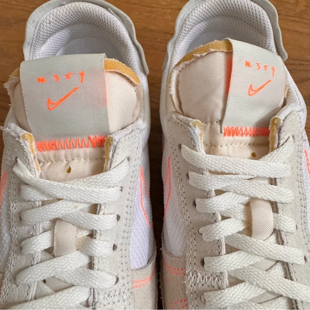 Nike Daybreak Type 'White Hyper Crimson' DA7729-101 Women’s 8.5